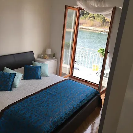 Apartment Marin